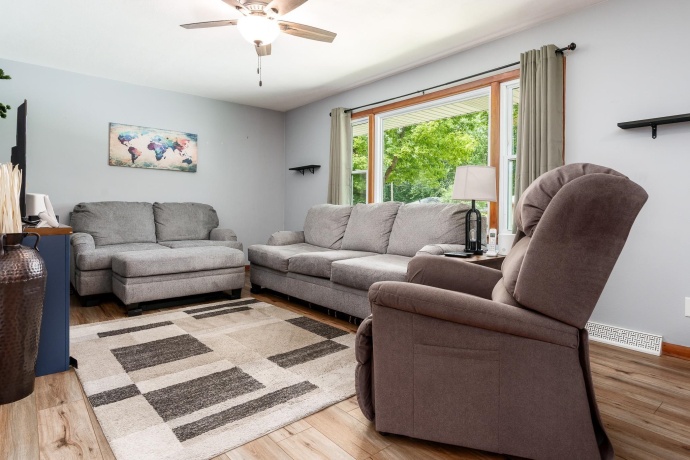 2430 Evanston, ROCKFORD, Illinois 61108, 3 Bedrooms Bedrooms, ,1 BathroomBathrooms,House,For Sale,Evanston,202604255