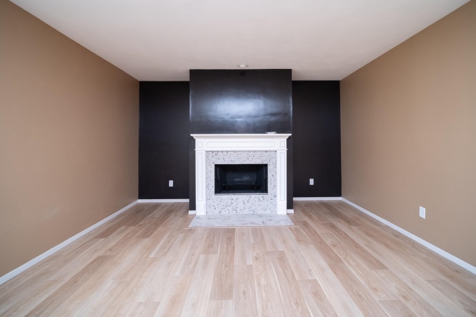 708 MISSION, FREEPORT, Illinois 61032, 3 Bedrooms Bedrooms, ,2 BathroomsBathrooms,House,For Sale,MISSION,202604259