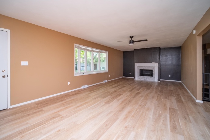 708 MISSION, FREEPORT, Illinois 61032, 3 Bedrooms Bedrooms, ,2 BathroomsBathrooms,House,For Sale,MISSION,202604259