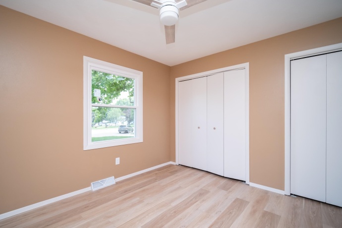708 MISSION, FREEPORT, Illinois 61032, 3 Bedrooms Bedrooms, ,2 BathroomsBathrooms,House,For Sale,MISSION,202604259