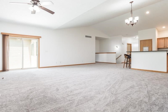 1513 Boulder Creek, ROCKFORD, Illinois 61108, 4 Bedrooms Bedrooms, ,3 BathroomsBathrooms,Condominium,For Sale,Boulder Creek,202604254