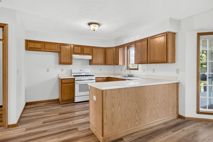 735 KRISTI, BYRON, Illinois 61010, 4 Bedrooms Bedrooms, ,2 BathroomsBathrooms,House,For Sale,KRISTI,202604261