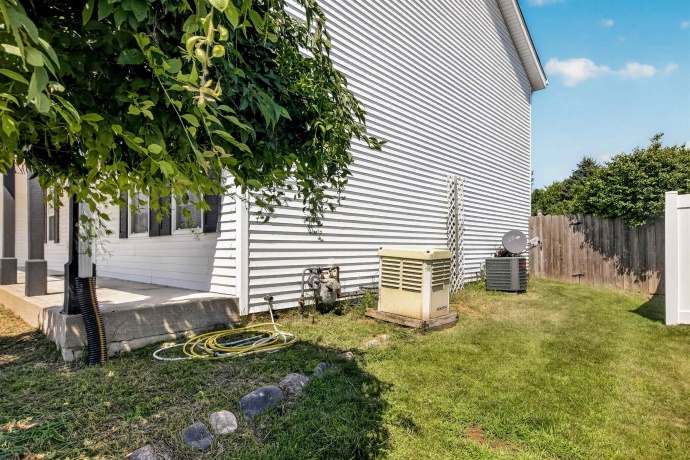 735 KRISTI, BYRON, Illinois 61010, 4 Bedrooms Bedrooms, ,2 BathroomsBathrooms,House,For Sale,KRISTI,202604261