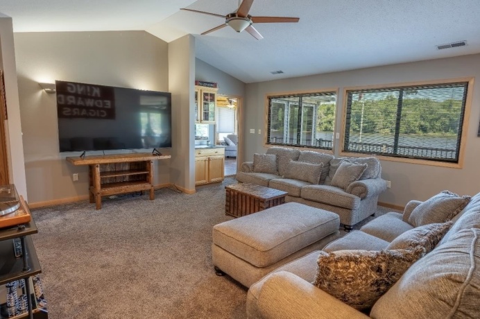 9508 SHORE, MACHESNEY PARK, Illinois 61115, 3 Bedrooms Bedrooms, ,2 BathroomsBathrooms,House,For Sale,SHORE,202604263