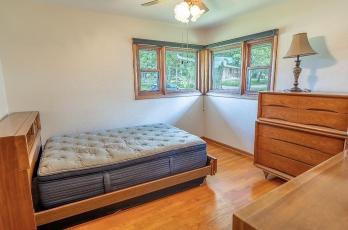 5715 KNOLLWOOD, ROCKFORD, Illinois 61107, 3 Bedrooms Bedrooms, ,1 BathroomBathrooms,House,For Sale,KNOLLWOOD,202604265