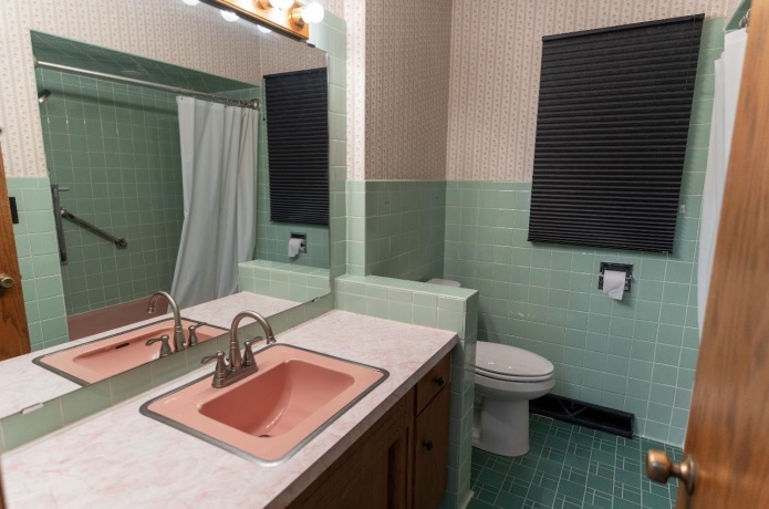 5715 KNOLLWOOD, ROCKFORD, Illinois 61107, 3 Bedrooms Bedrooms, ,1 BathroomBathrooms,House,For Sale,KNOLLWOOD,202604265
