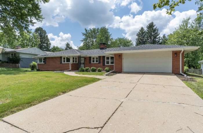 5715 KNOLLWOOD, ROCKFORD, Illinois 61107, 3 Bedrooms Bedrooms, ,1 BathroomBathrooms,House,For Sale,KNOLLWOOD,202604265