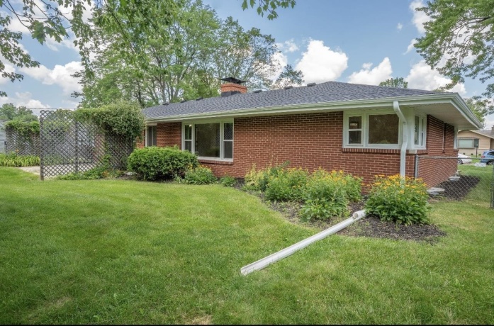 5715 KNOLLWOOD, ROCKFORD, Illinois 61107, 3 Bedrooms Bedrooms, ,1 BathroomBathrooms,House,For Sale,KNOLLWOOD,202604265