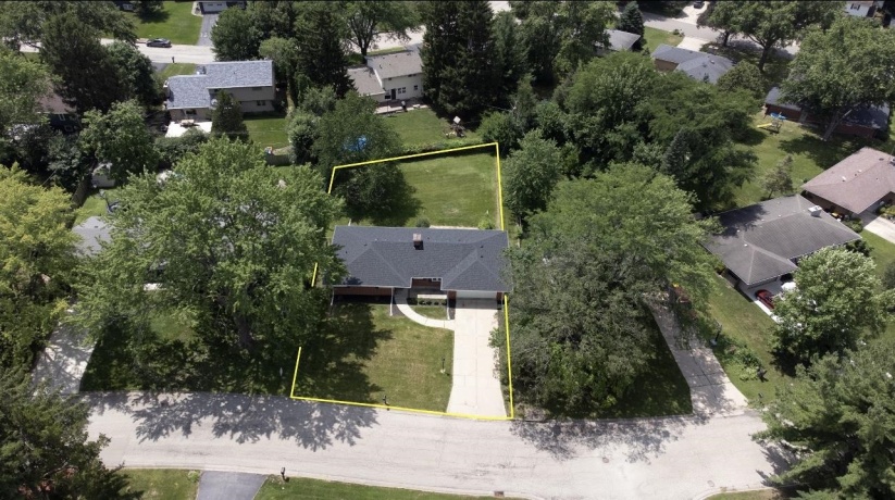 5715 KNOLLWOOD, ROCKFORD, Illinois 61107, 3 Bedrooms Bedrooms, ,1 BathroomBathrooms,House,For Sale,KNOLLWOOD,202604265