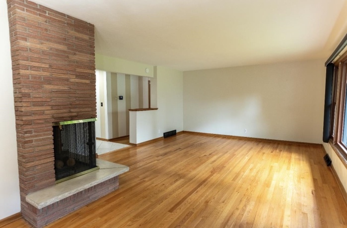 5715 KNOLLWOOD, ROCKFORD, Illinois 61107, 3 Bedrooms Bedrooms, ,1 BathroomBathrooms,House,For Sale,KNOLLWOOD,202604265