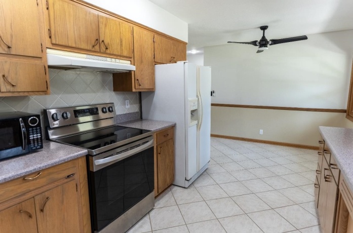 5715 KNOLLWOOD, ROCKFORD, Illinois 61107, 3 Bedrooms Bedrooms, ,1 BathroomBathrooms,House,For Sale,KNOLLWOOD,202604265