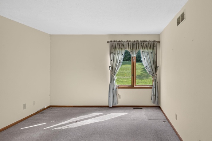 5326 SAND PIPER, LOVES PARK, Illinois 61111, 2 Bedrooms Bedrooms, ,2 BathroomsBathrooms,Condominium,For Sale,SAND PIPER,202604266