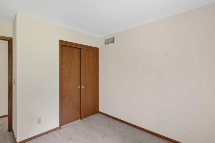 5326 SAND PIPER, LOVES PARK, Illinois 61111, 2 Bedrooms Bedrooms, ,2 BathroomsBathrooms,Condominium,For Sale,SAND PIPER,202604266