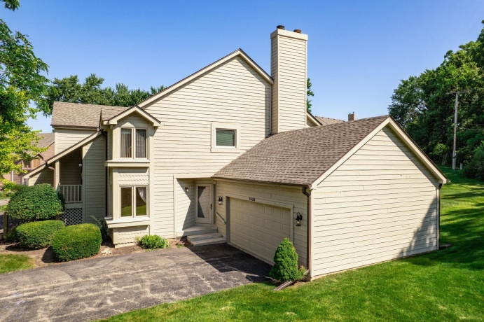 5326 SAND PIPER, LOVES PARK, Illinois 61111, 2 Bedrooms Bedrooms, ,2 BathroomsBathrooms,Condominium,For Sale,SAND PIPER,202604266