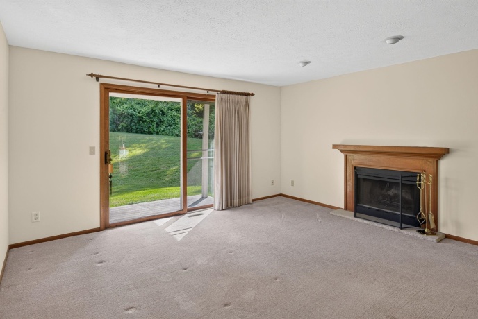 5326 SAND PIPER, LOVES PARK, Illinois 61111, 2 Bedrooms Bedrooms, ,2 BathroomsBathrooms,Condominium,For Sale,SAND PIPER,202604266