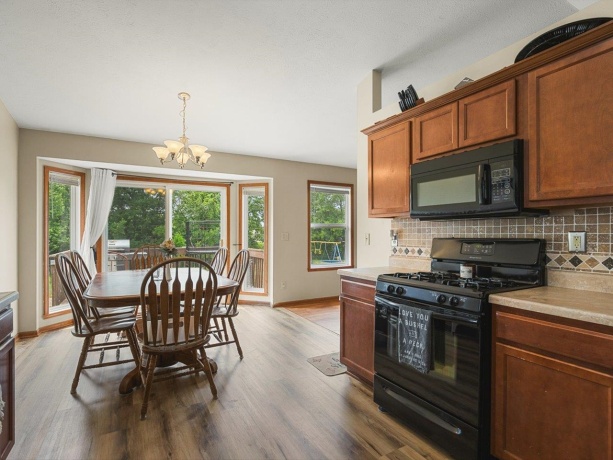 8460 Crooked Bend, MACHESNEY PARK, Illinois 61115, 4 Bedrooms Bedrooms, ,2 BathroomsBathrooms,House,For Sale,Crooked Bend,202604269