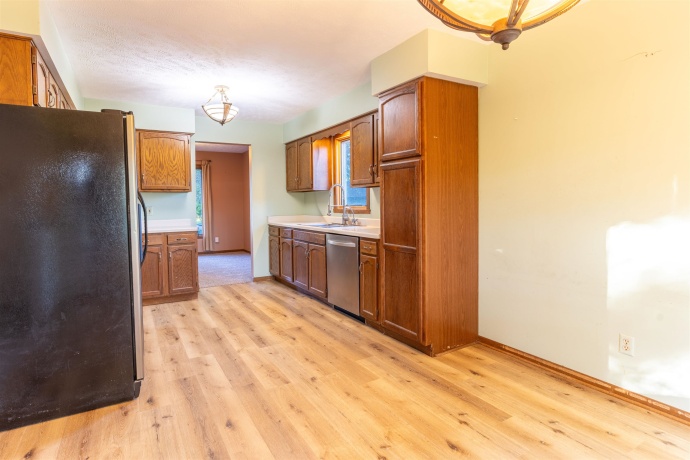 4584 Hampstead, LOVES PARK, Illinois 61111, 3 Bedrooms Bedrooms, ,2 BathroomsBathrooms,House,For Sale,Hampstead,202604115