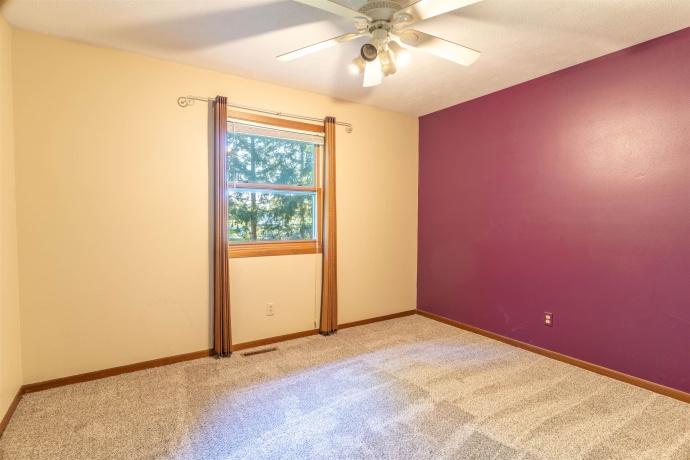 4584 Hampstead, LOVES PARK, Illinois 61111, 3 Bedrooms Bedrooms, ,2 BathroomsBathrooms,House,For Sale,Hampstead,202604115
