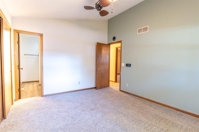 4584 Hampstead, LOVES PARK, Illinois 61111, 3 Bedrooms Bedrooms, ,2 BathroomsBathrooms,House,For Sale,Hampstead,202604115