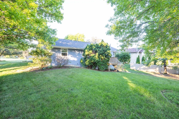 4584 Hampstead, LOVES PARK, Illinois 61111, 3 Bedrooms Bedrooms, ,2 BathroomsBathrooms,House,For Sale,Hampstead,202604115