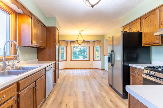 4584 Hampstead, LOVES PARK, Illinois 61111, 3 Bedrooms Bedrooms, ,2 BathroomsBathrooms,House,For Sale,Hampstead,202604115