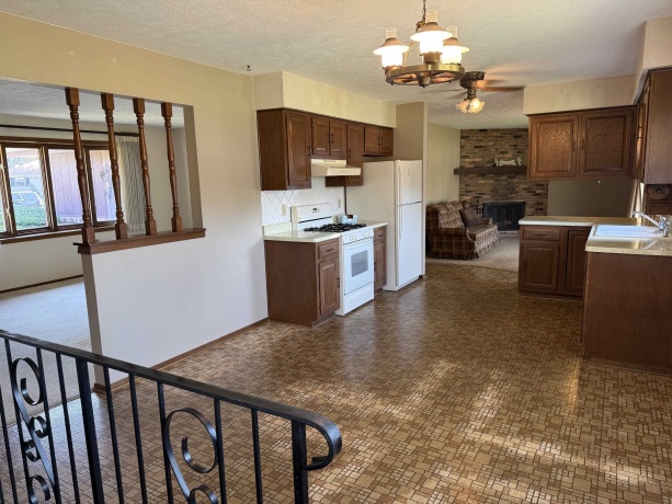 771 Windfield Ln., MACHESNEY PARK, Illinois 61115, 3 Bedrooms Bedrooms, ,1 BathroomBathrooms,House,For Sale,Windfield Ln.,202604278