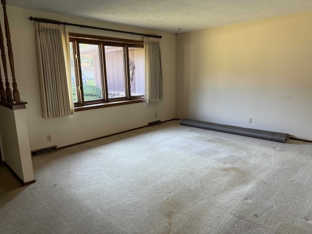 771 Windfield Ln., MACHESNEY PARK, Illinois 61115, 3 Bedrooms Bedrooms, ,1 BathroomBathrooms,House,For Sale,Windfield Ln.,202604278