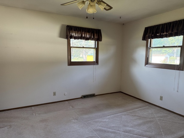 771 Windfield Ln., MACHESNEY PARK, Illinois 61115, 3 Bedrooms Bedrooms, ,1 BathroomBathrooms,House,For Sale,Windfield Ln.,202604278