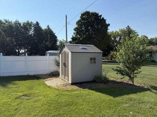 771 Windfield Ln., MACHESNEY PARK, Illinois 61115, 3 Bedrooms Bedrooms, ,1 BathroomBathrooms,House,For Sale,Windfield Ln.,202604278