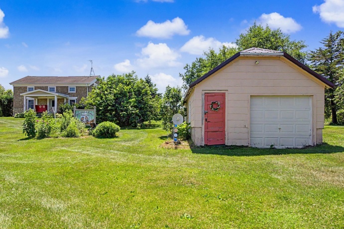 6089 Willow, STOCKTON, Illinois 61085, 3 Bedrooms Bedrooms, ,2 BathroomsBathrooms,House,For Sale,Willow,202604279
