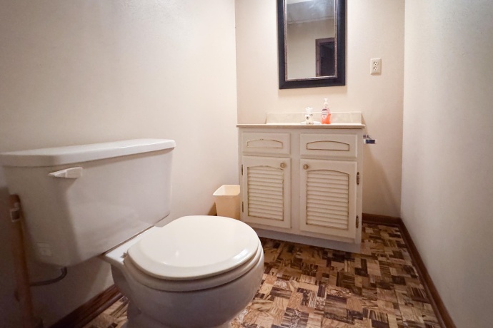 1781 Bracknel, ROCKFORD, Illinois 61103, 4 Bedrooms Bedrooms, ,2 BathroomsBathrooms,House,For Sale,Bracknel,202604282