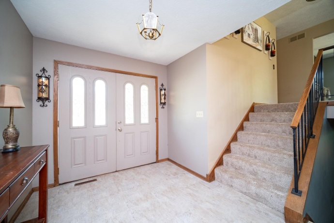 1781 Bracknel, ROCKFORD, Illinois 61103, 4 Bedrooms Bedrooms, ,2 BathroomsBathrooms,House,For Sale,Bracknel,202604282