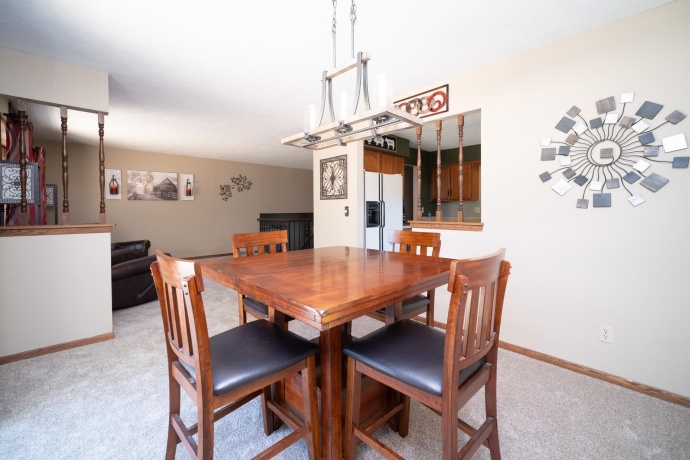 1781 Bracknel, ROCKFORD, Illinois 61103, 4 Bedrooms Bedrooms, ,2 BathroomsBathrooms,House,For Sale,Bracknel,202604282