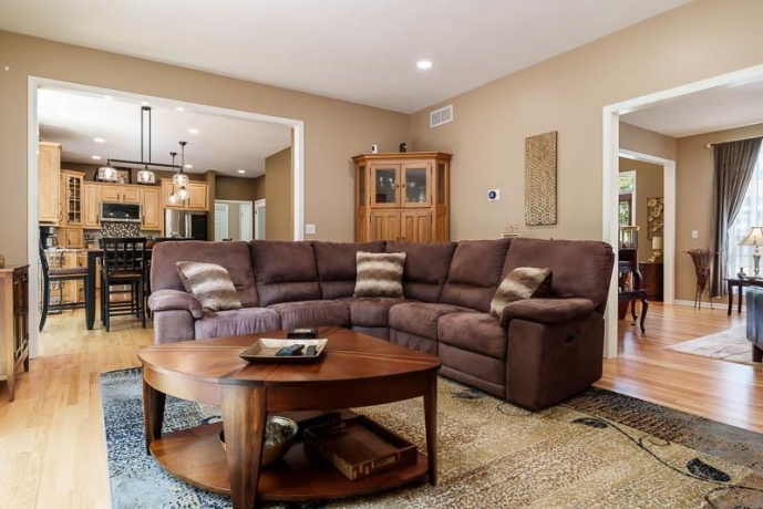 726 MEADOW CROSSING, ROSCOE, Illinois 61073, 4 Bedrooms Bedrooms, ,3 BathroomsBathrooms,House,For Sale,MEADOW CROSSING,202604284