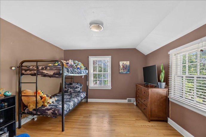 1615 Carney, ROCKFORD, Illinois 61103, 3 Bedrooms Bedrooms, ,1 BathroomBathrooms,House,For Sale,Carney,202604072