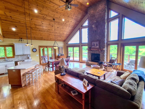 23-99 Brighton, LAKE CARROLL, Illinois 61046, 4 Bedrooms Bedrooms, ,3 BathroomsBathrooms,House,For Sale,Brighton,202604285