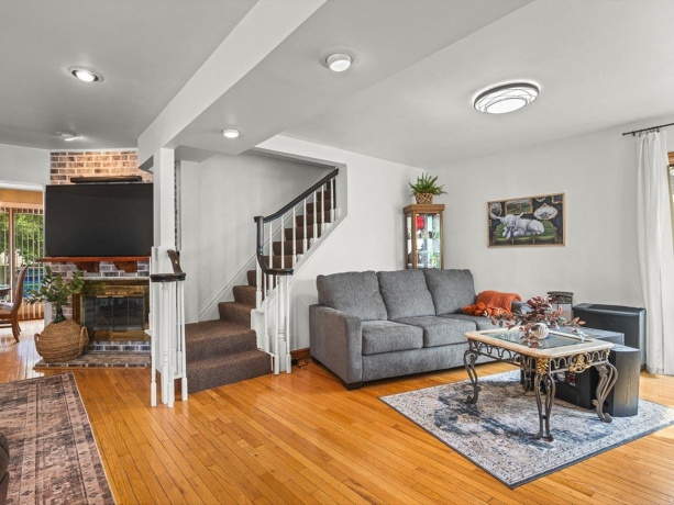 520 Division, PECATONICA, Illinois 61063, 2 Bedrooms Bedrooms, ,3 BathroomsBathrooms,House,For Sale,Division,202604286