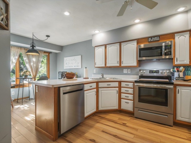 1130 FOX CHASE, ROCKFORD, Illinois 61107, 2 Bedrooms Bedrooms, ,3 BathroomsBathrooms,Condominium,For Sale,FOX CHASE,202604290