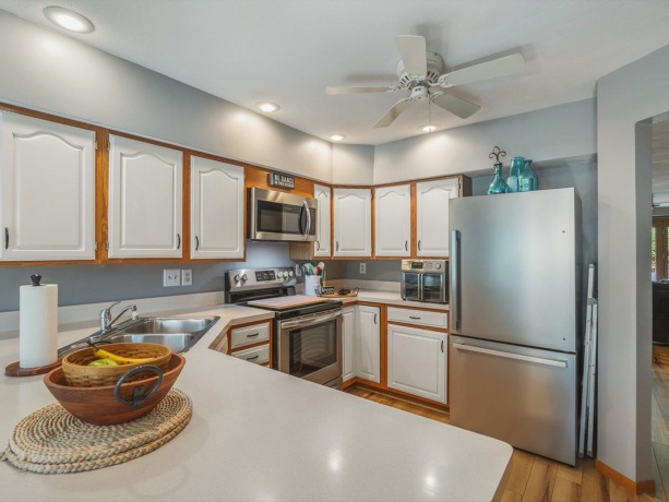 1130 FOX CHASE, ROCKFORD, Illinois 61107, 2 Bedrooms Bedrooms, ,3 BathroomsBathrooms,Condominium,For Sale,FOX CHASE,202604290