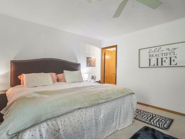 1130 FOX CHASE, ROCKFORD, Illinois 61107, 2 Bedrooms Bedrooms, ,3 BathroomsBathrooms,Condominium,For Sale,FOX CHASE,202604290