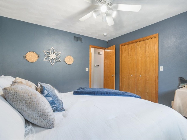 1130 FOX CHASE, ROCKFORD, Illinois 61107, 2 Bedrooms Bedrooms, ,3 BathroomsBathrooms,Condominium,For Sale,FOX CHASE,202604290