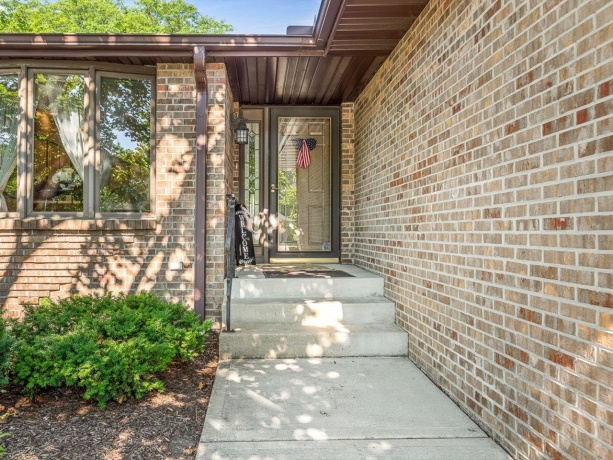 1130 FOX CHASE, ROCKFORD, Illinois 61107, 2 Bedrooms Bedrooms, ,3 BathroomsBathrooms,Condominium,For Sale,FOX CHASE,202604290
