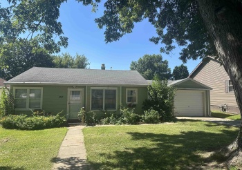 1717 LAWN, SAVANNA, Illinois 61074, 2 Bedrooms Bedrooms, ,1 BathroomBathrooms,House,For Sale,LAWN,202604288