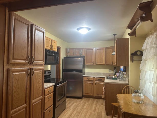 1717 LAWN, SAVANNA, Illinois 61074, 2 Bedrooms Bedrooms, ,1 BathroomBathrooms,House,For Sale,LAWN,202604288
