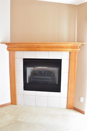 6337 Oak Crest, LOVES PARK, Illinois 61111, 2 Bedrooms Bedrooms, ,2 BathroomsBathrooms,Condominium,For Sale,Oak Crest,202604296