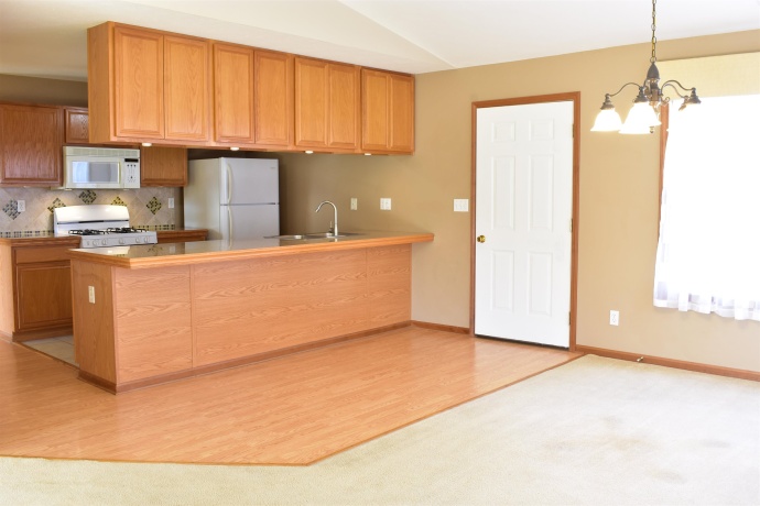 6337 Oak Crest, LOVES PARK, Illinois 61111, 2 Bedrooms Bedrooms, ,2 BathroomsBathrooms,Condominium,For Sale,Oak Crest,202604296