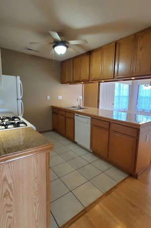 6337 Oak Crest, LOVES PARK, Illinois 61111, 2 Bedrooms Bedrooms, ,2 BathroomsBathrooms,Condominium,For Sale,Oak Crest,202604296
