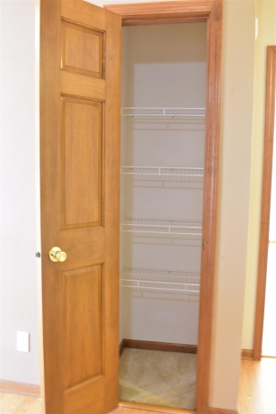 6337 Oak Crest, LOVES PARK, Illinois 61111, 2 Bedrooms Bedrooms, ,2 BathroomsBathrooms,Condominium,For Sale,Oak Crest,202604296