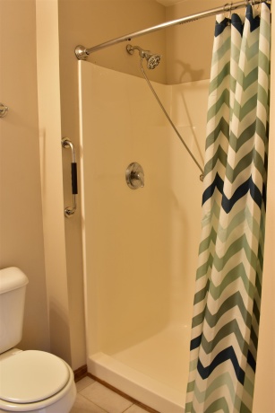 6337 Oak Crest, LOVES PARK, Illinois 61111, 2 Bedrooms Bedrooms, ,2 BathroomsBathrooms,Condominium,For Sale,Oak Crest,202604296