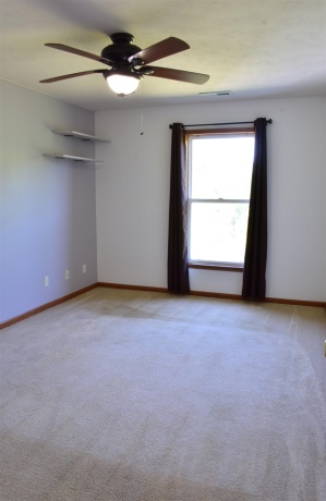 6337 Oak Crest, LOVES PARK, Illinois 61111, 2 Bedrooms Bedrooms, ,2 BathroomsBathrooms,Condominium,For Sale,Oak Crest,202604296